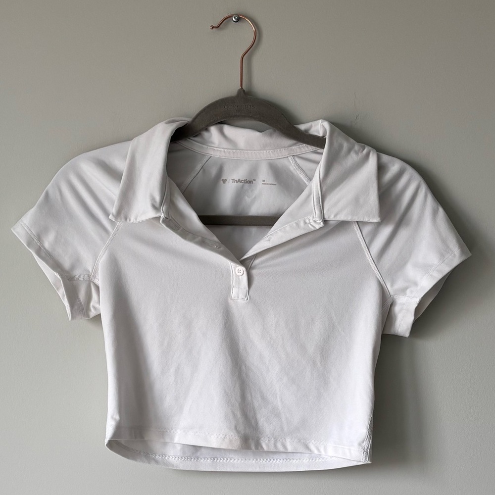 Aritzia TnAction Contest T-shirt Polo Cropped
